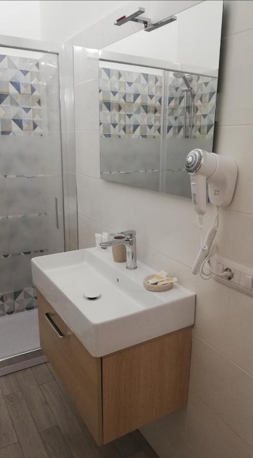 Dg Sicily Hotel Catania Luaran gambar